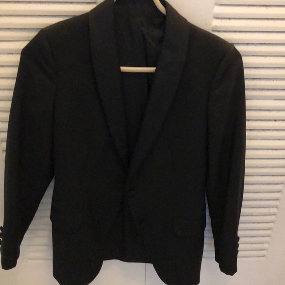 Vintage black women’s tuxedo with Cumberbund - Picture 6 of 13